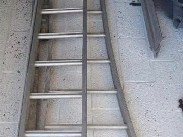 À vendre: Double échelle 