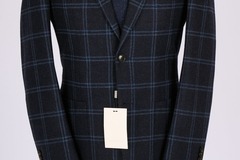 Selling with online payment: [EU][NO US TAX] NWT Suitsupply navy checked jacket, size 38R