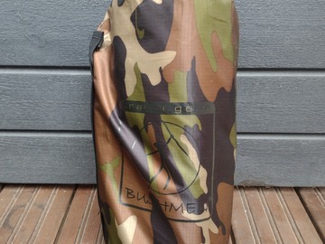 Vuokrataan (viikko): Bushmen Thermo-Tarp 4 x 3m