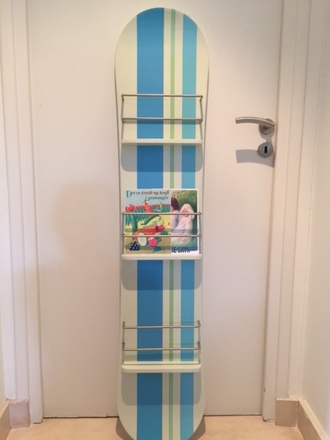 Étagère en planche de surf