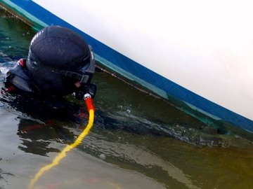 Offering: Underwater Hull Cleaning- Port Isabel, TX