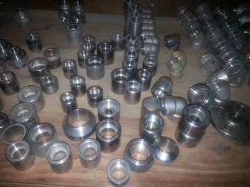 Vendiendo Productos: Preview Stainless Steel Pipe Couplings Selling Lot Size