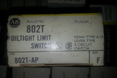 Produkte Verkaufen: Preview Oiltight Limit Switches Selling Lot Size