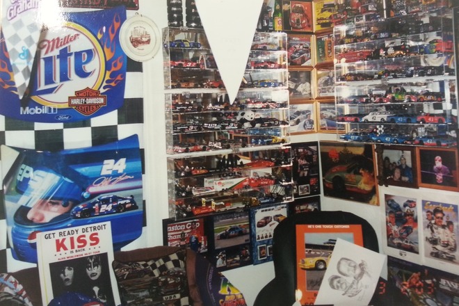Preview Model Cars Selling Lot Size 1