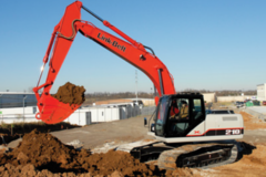 En alquiler: Excavadora Link Belt 210 X2