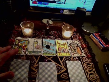 Selling: 5 Card Reading