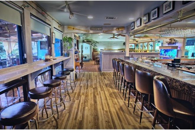 Preview Restaurant for Rent 
