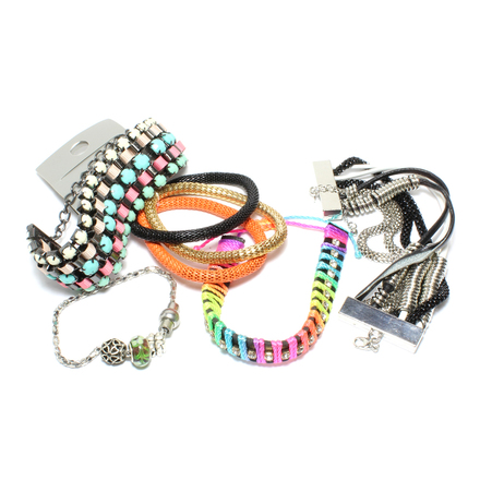 (474) Wholesale Mixed Rhinestone Alloy Bracelets Cuff Bangle