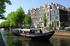 Rent per hour: Rent a Private Boat on the Amsterdam Canals