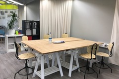 Yhteisöllinen työtila: Coworking Myyr York