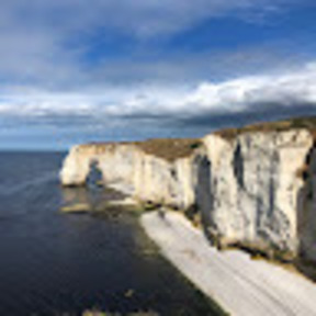 Mohamed Nizar Larhmam