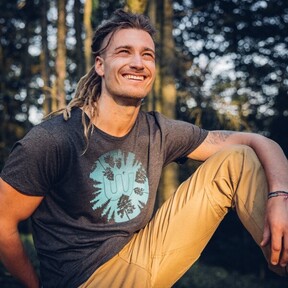 Jonas Schelbert