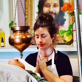 Luna Rosa Ayurveda