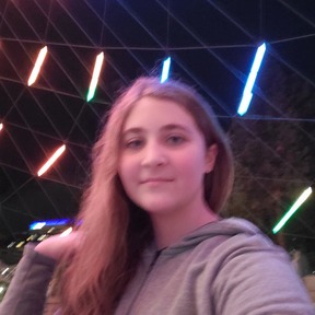 Lynnea G
