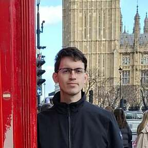 Jonathán A