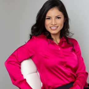 ADRIANA DUARTE