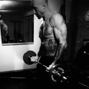 Robert Tipinski (Beast body training)
