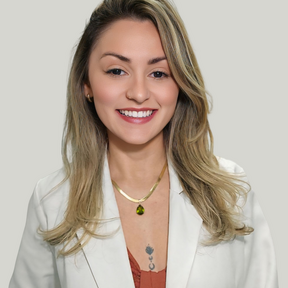 DRA. KARINA CUSTTODIO