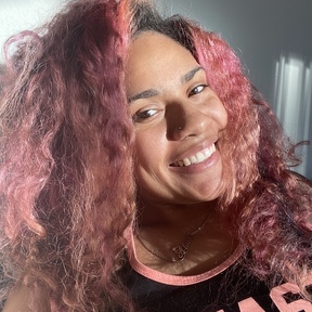 Shaqualia B